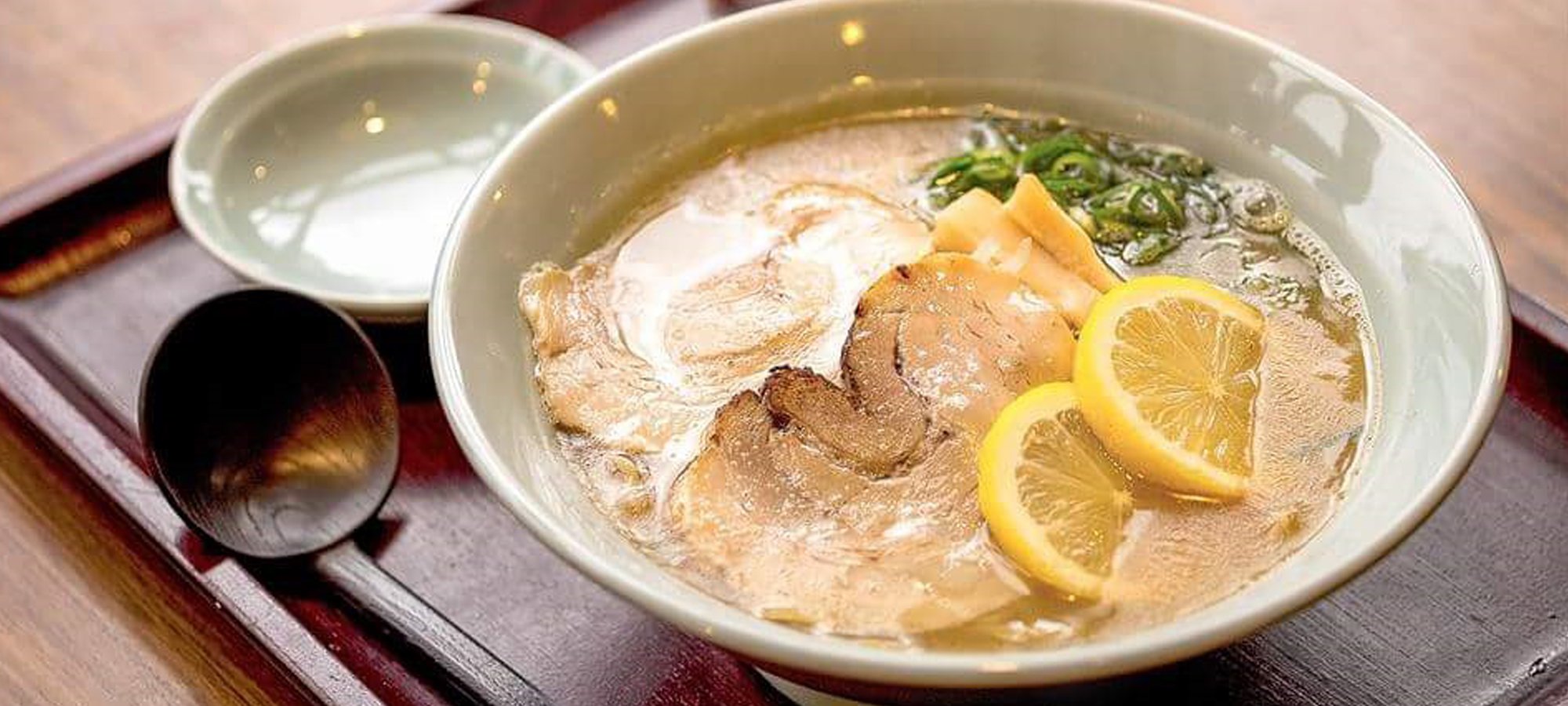 敦賀｜めん魚房｜松月 名物 レモンラーメン